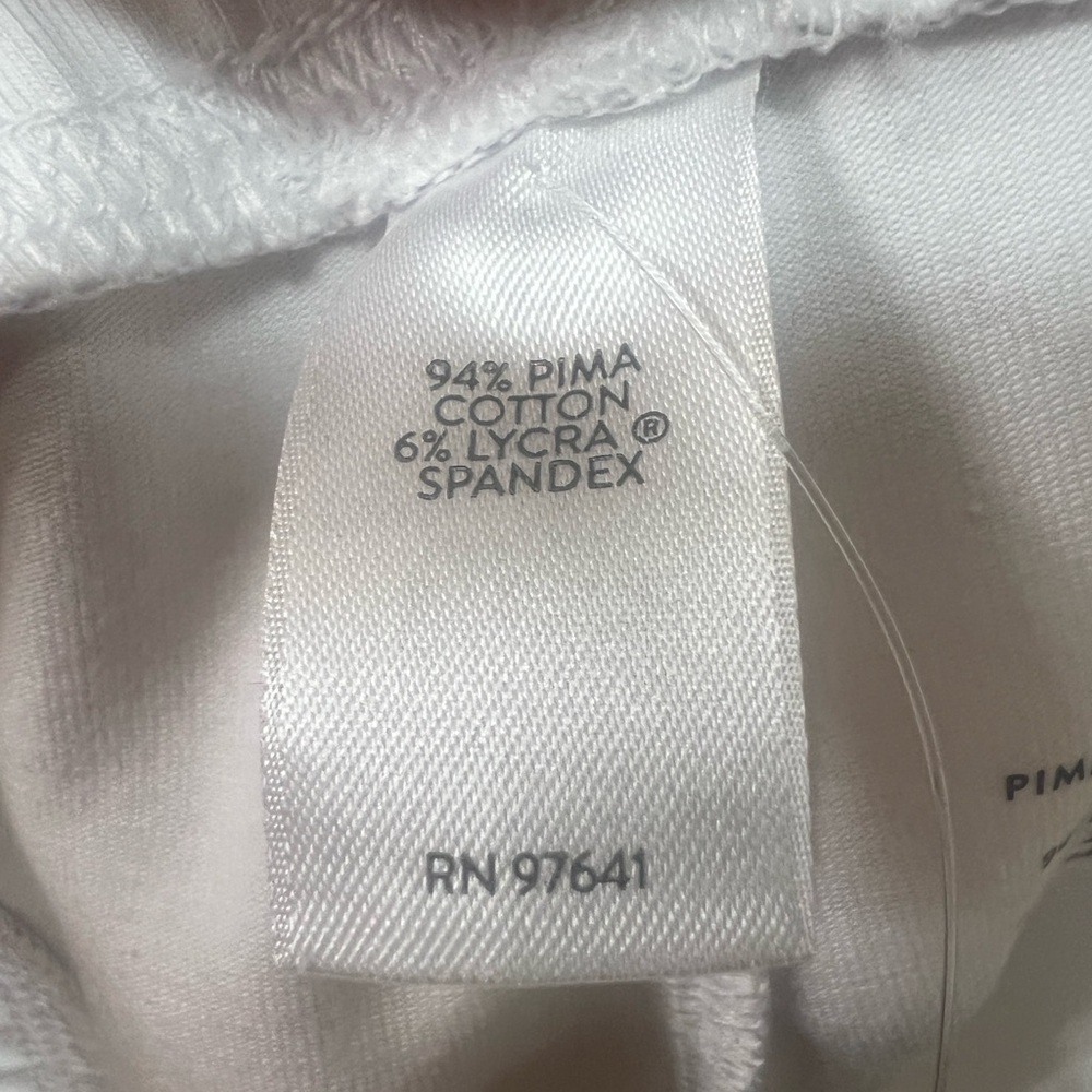 Chicos White Pima Capri Leggings NWT - Picture 6 of 8